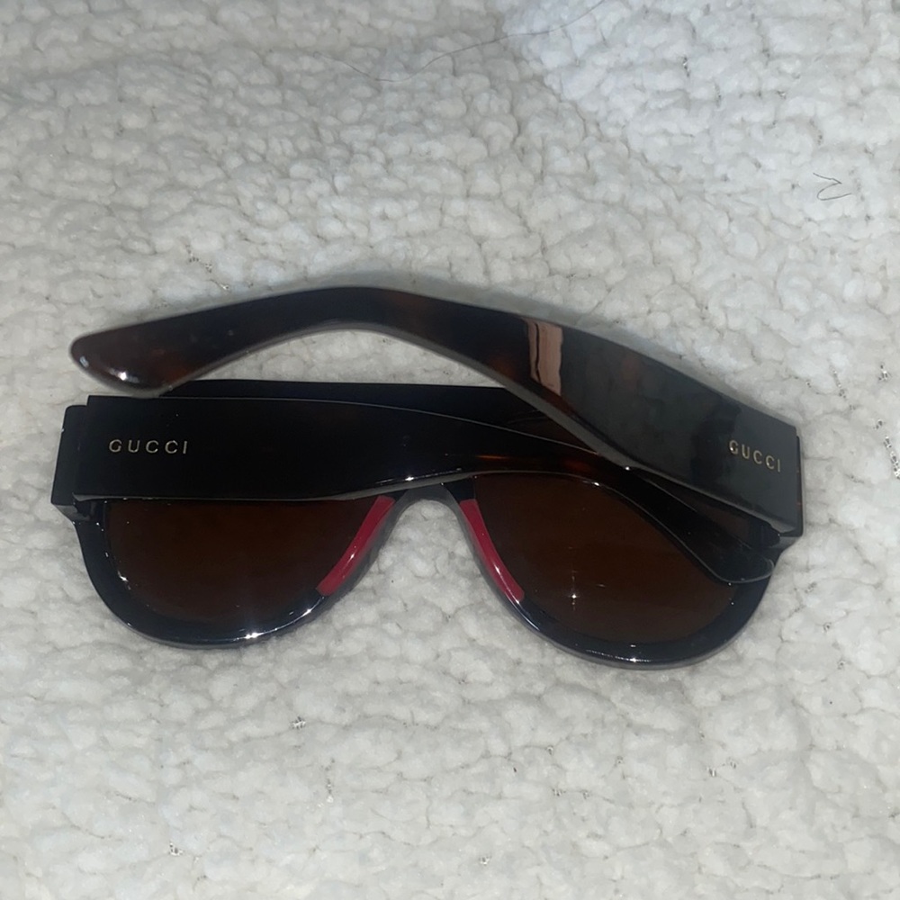 Authentic Gucci Sunglasses - image 4